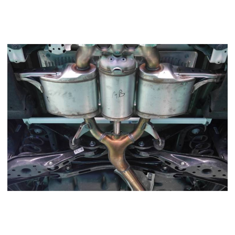 Rear lower brace UR Honda Civic Type-R FK8 17+