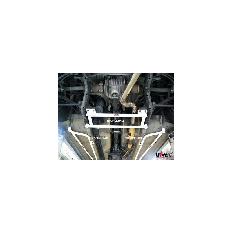 Barra inferiore posteriore UR Honda S2000 AP1/2