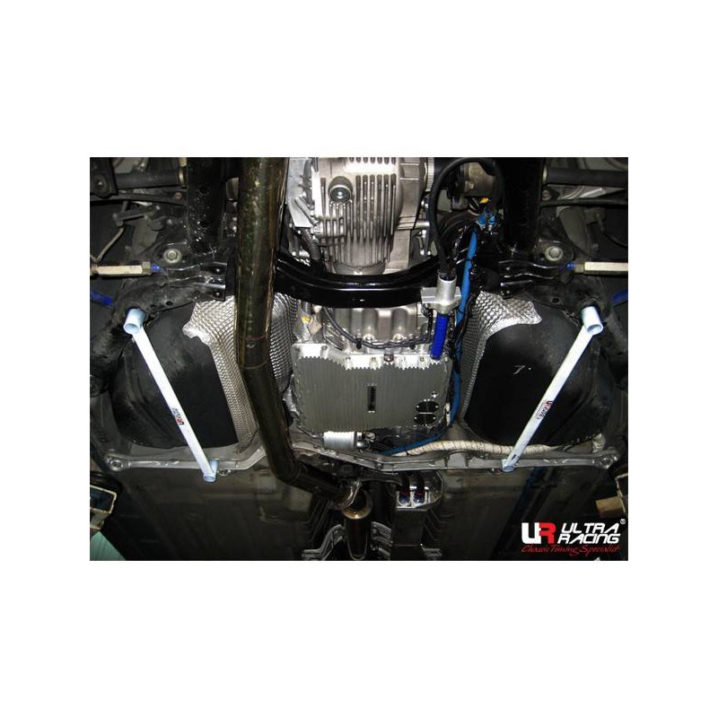 Barra inferior trasera UR Nissan Skyline GTR R35