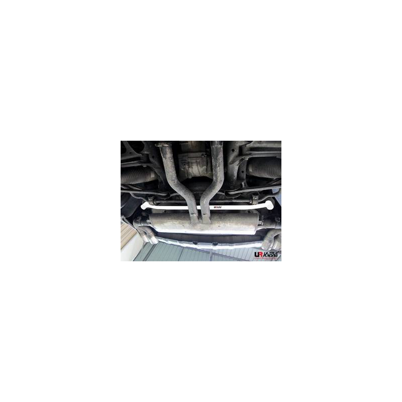 Barra inferior trasera UR VW Touareg 02+