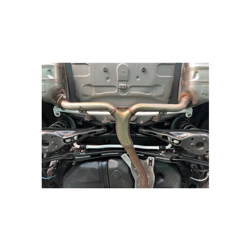 Barre inférieure arrière UR Honda Civic 15-17 FC 1.5T/1.8